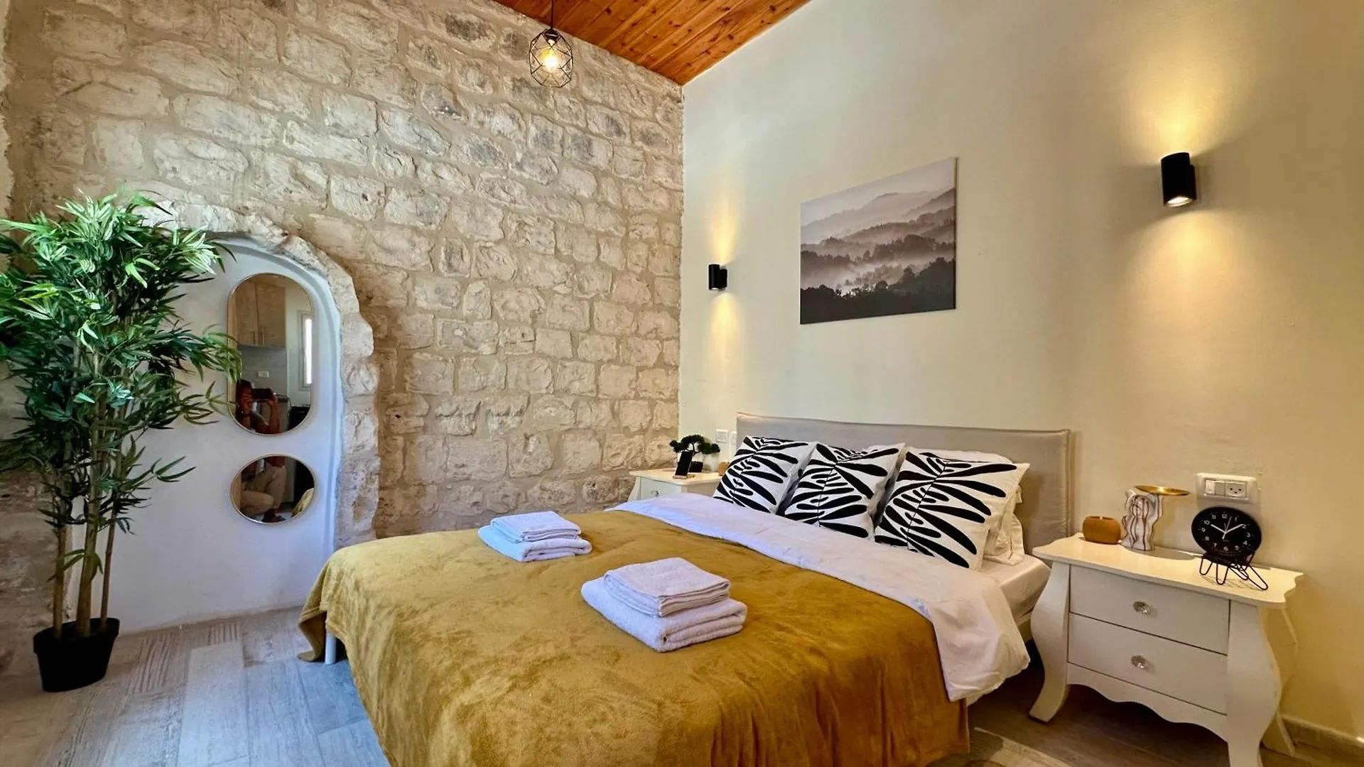 Pearl Apartment In Haifa With Terrace Israel